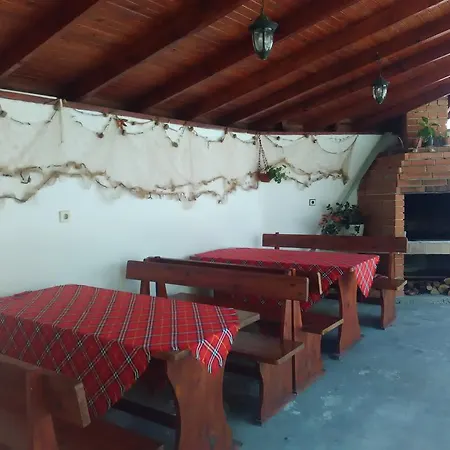 Ranuli Guest house *